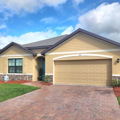 793 Old Country Rd Se, Palm Bay, FL 32909