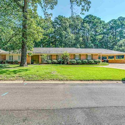 80 Summit Ridge Dr, Brandon, MS 39042