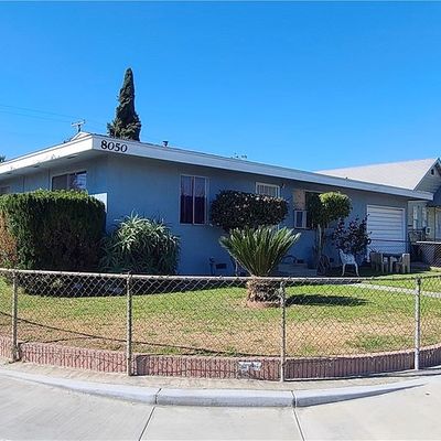 8050 Comolette St, Downey, CA 90242