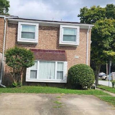 806 Sutton Pl, Virginia Beach, VA 23464