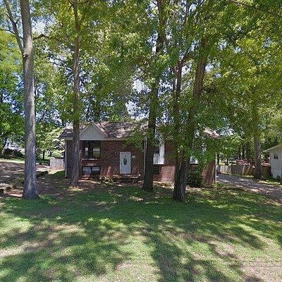 931 Wesley Dr, Hixson, TN 37343