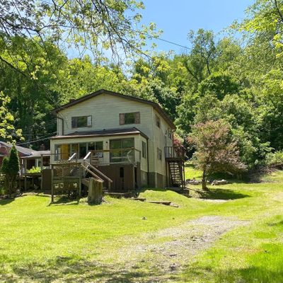 947 Coulter Rd, White Oak, PA 15131