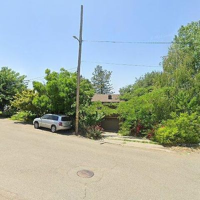 116 Valley View Dr, Auburn, CA 95603