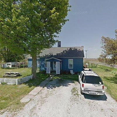 10517 Main St, Waverly, IL 62692