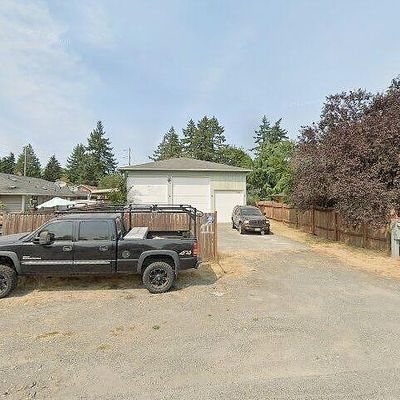 111 Tule Lake Rd E, Tacoma, WA 98445