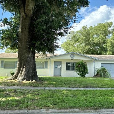 1425 Green Ridge Dr, Apopka, FL 32703