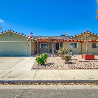 1503 Saint James Dr, Los Banos, CA 93635