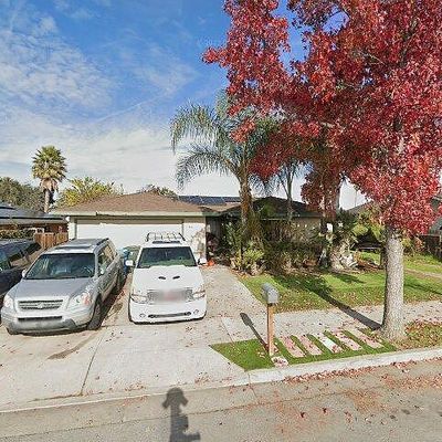 1300 Ramona Ave, Hollister, CA 95023