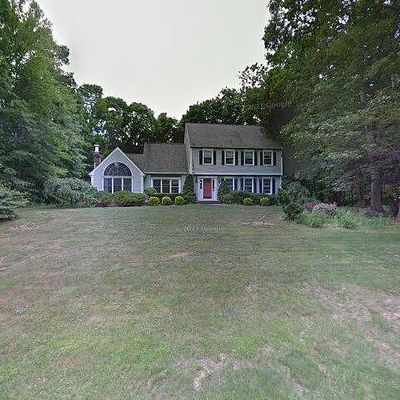 18 Kelsey Springs Dr, Madison, CT 06443