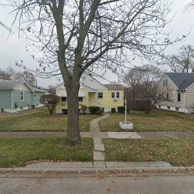 18251 Oakwood Ave, Lansing, IL 60438