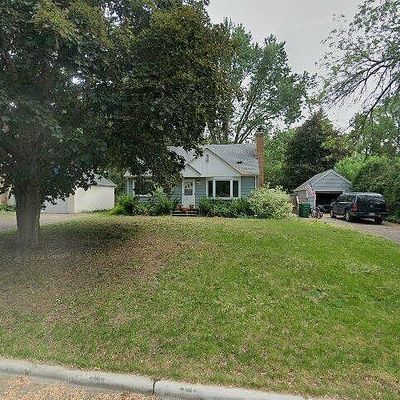 1960 Glenpaul Ave, Saint Paul, MN 55112