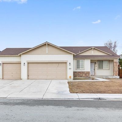 1616 Laverder Dr, Fernley, NV 89408