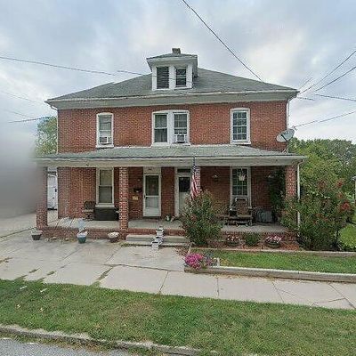 222 Lincoln Way E, New Oxford, PA 17350