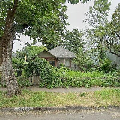 227 Monroe St, Eugene, OR 97402