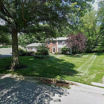 217 Shropshire Dr, West Chester, PA 19382