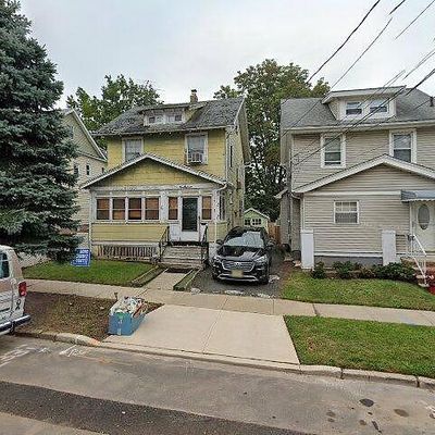 218 Thompson Ave, Roselle, NJ 07203