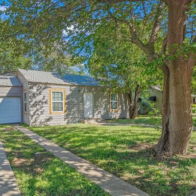 2210 24 Th St, Lubbock, TX 79411