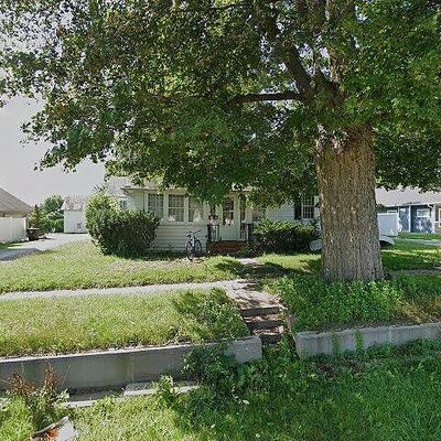 319 W High St, Hicksville, OH 43526