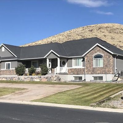 2653 E Horizon Dr, Eagle Mountain, UT 84005