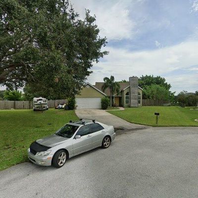 3945 Bristol Ct, Melbourne, FL 32904