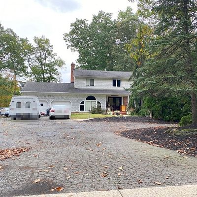 331 Gordons Corner Rd, Manalapan, NJ 07726