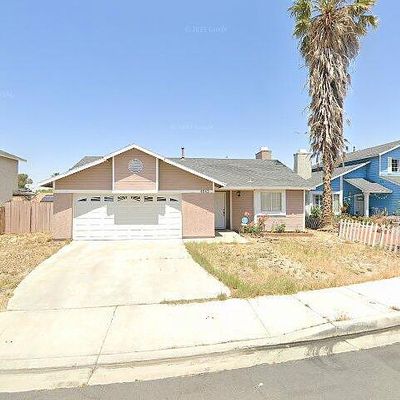 4843 Katrina Pl, Palmdale, CA 93552