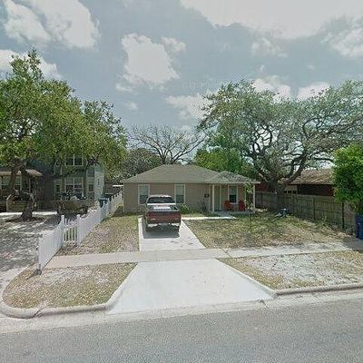 453 N Mccampbell St, Aransas Pass, TX 78336