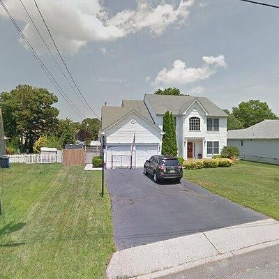 591 Pirate Ln, Manahawkin, NJ 08050