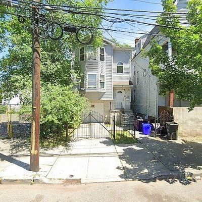 776 S 13 Th St, Newark, NJ 07108