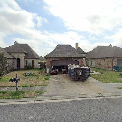 804 Highland View Dr, Youngsville, LA 70592