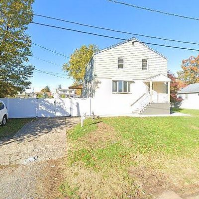 7 Ivy St, Fords, NJ 08863