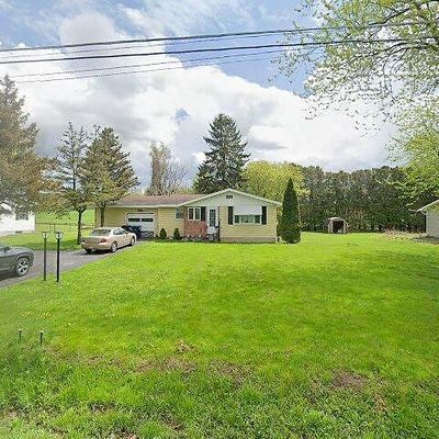 7396 Centerport Rd, Auburn, NY 13021