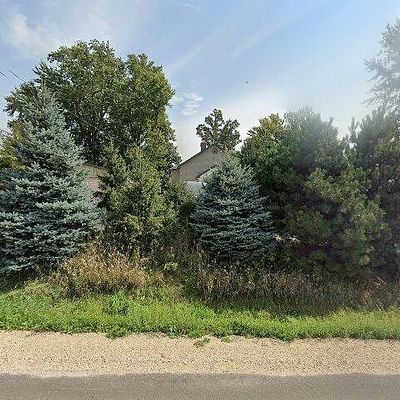 N2902 Hilltop Rd, Markesan, WI 53946