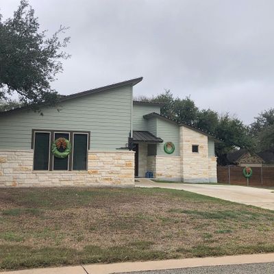 101 Summit Ridge Dr N, Lago Vista, TX 78645