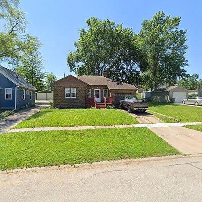 1014 W 9 Th St, Cedar Falls, IA 50613