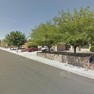 880 Cholla Dr, Barstow, CA 92311