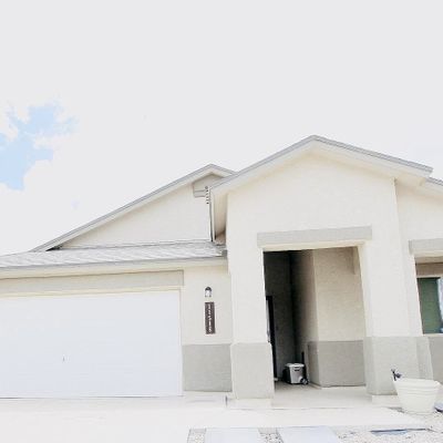 11548 Flor Celosia Dr, El Paso, TX 79927