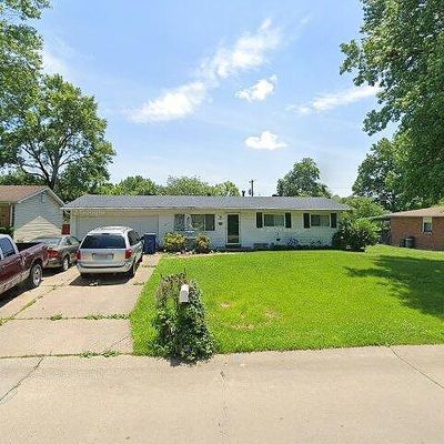 11846 Flushing Dr, Maryland Heights, MO 63043