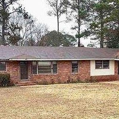 1205 23 Rd Pl, Valley, AL 36854