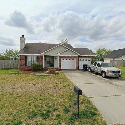 128 Davenport Dr, Raeford, NC 28376