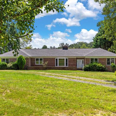 104 Viewtown Rd, Amissville, VA 20106