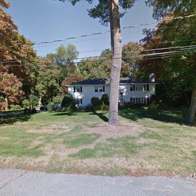 17 Country Ln, Canton, MA 02021