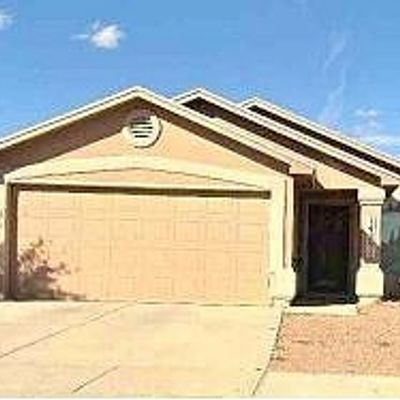 14291 Desert Point Dr, El Paso, TX 79928