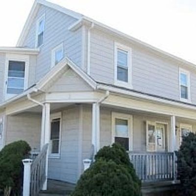 2 Fairmount Ave, Johnston, RI 02919