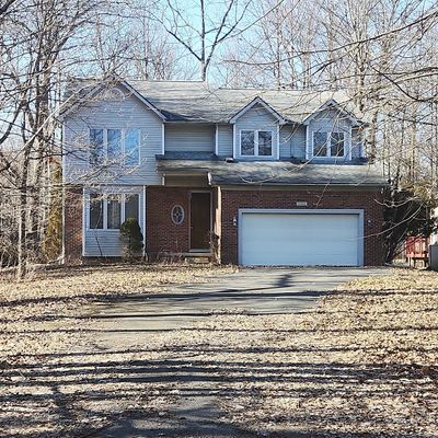 21445 Ruth St, Farmington Hills, MI 48336