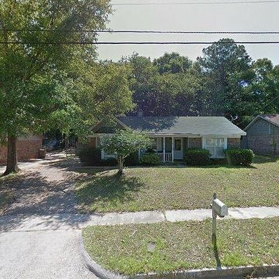 1848 Summer Place Dr E, Mobile, AL 36618