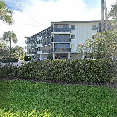 1850 Bay Rd, Vero Beach, FL 32963