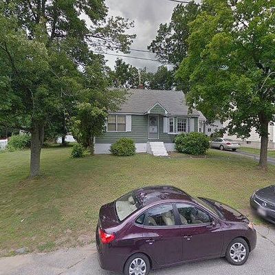 27 Saint Paul St, Lowell, MA 01851