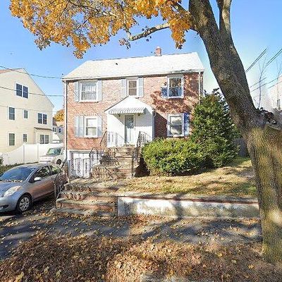 27 27 A Mott St, Arlington, MA 02474