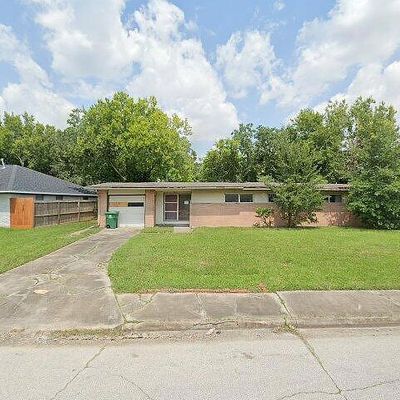 2706 Knotty Oaks Trl, Houston, TX 77045